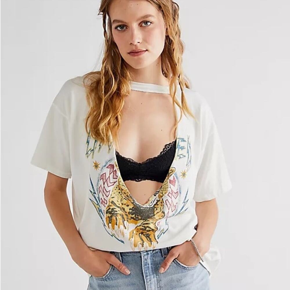 FREE PEOPLE NWOT Untamed V Neck Cut Out Tee Daydreamer White Small Oversized
